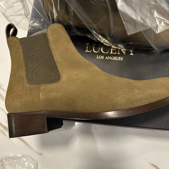 Lucent Los Angeles Chelsea Boots | Women's Green Suede | 8US 39UK New in Box - Picture 2 of 3